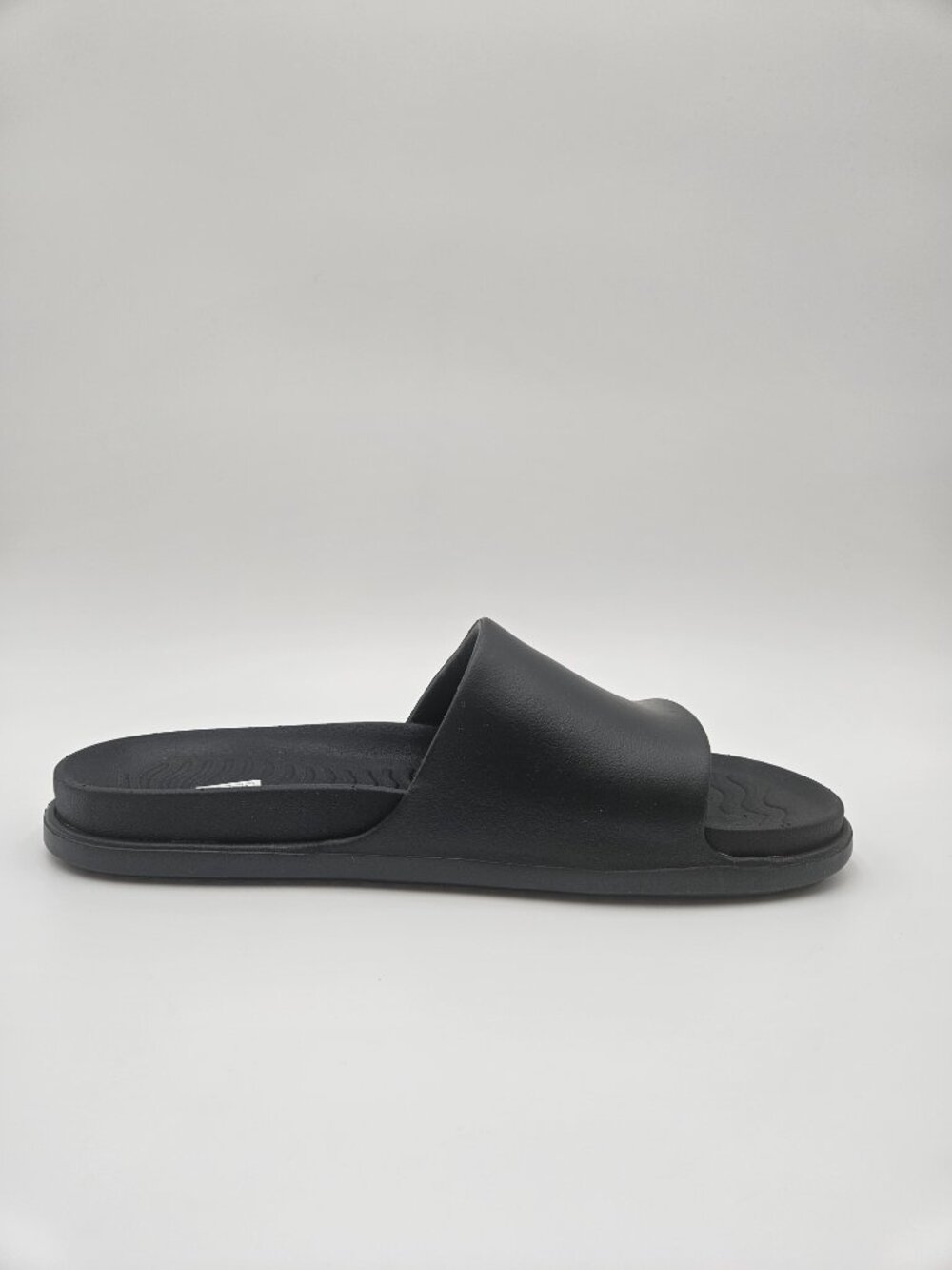 NWT in Original Packaging - Native Spencer LX Wanderfoam Slides | Jiffy Black